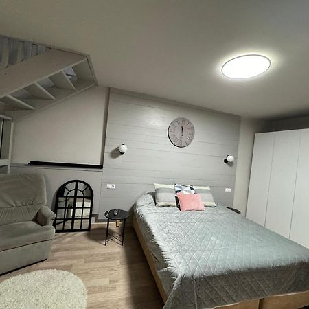 Central Stay Braşov Exteriör bild