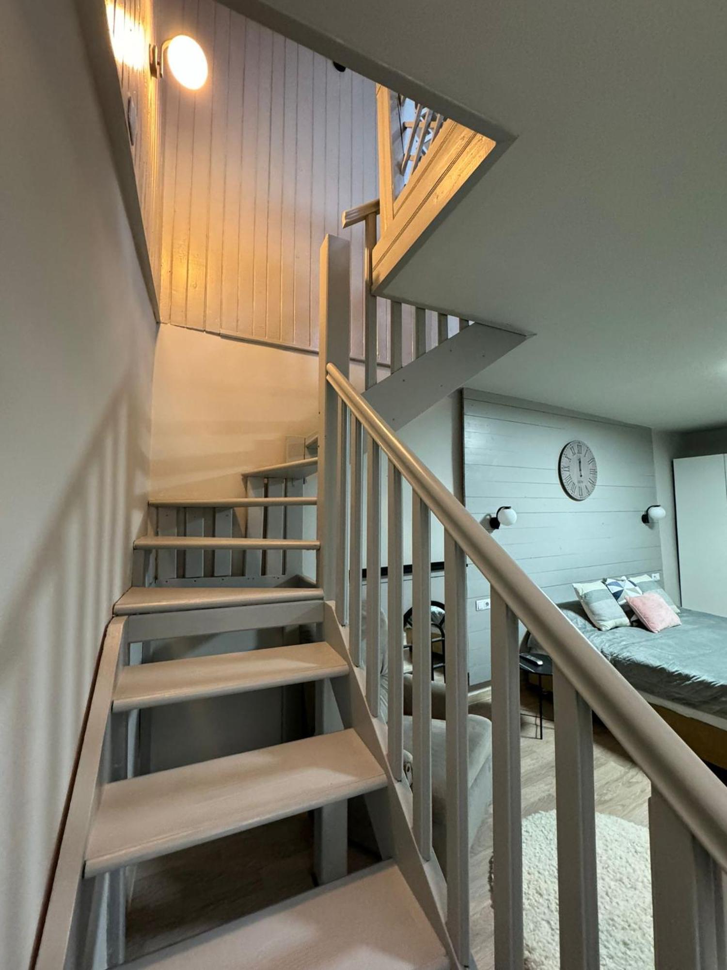 Central Stay Braşov Exteriör bild
